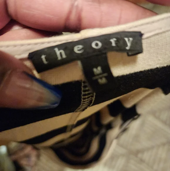 Theory Black/Cream Stripe Three Quarter Sleeve Crew Neck Stretch Dress. Sz Med - Picture 4 of 5